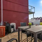 Arton - From The Sea By Interhome * Hadsund